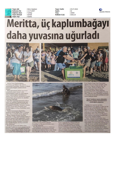 Meritta üç kaplumbağayı daha denizlere uğurladı