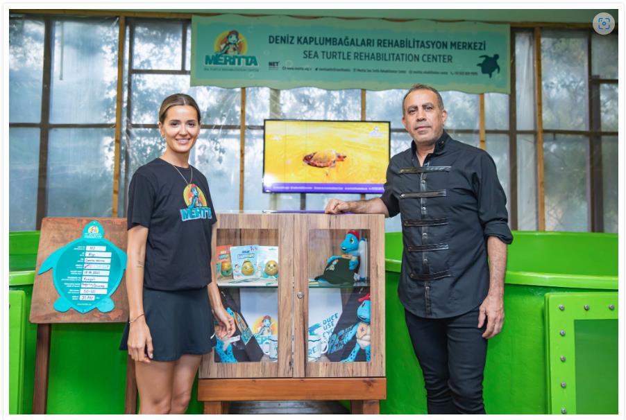 Haluk Levent Meritta'ya destek vermeye devam ediyor.